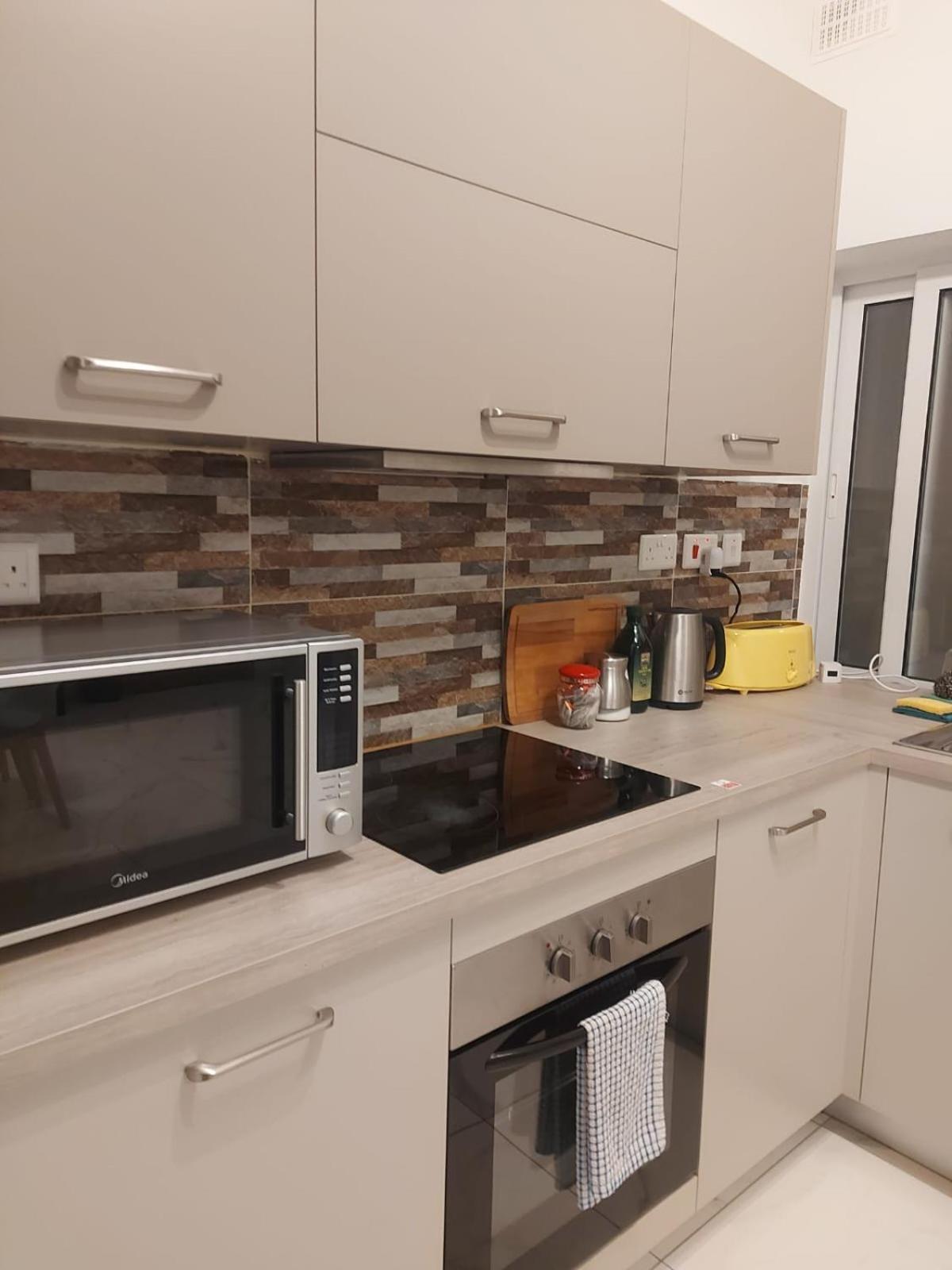 Central Apartment In Swieqi Is-Swieqi المظهر الخارجي الصورة